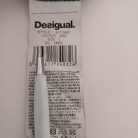 Desigual Tank Size M Colorful Tee Top - Picture 6 of 9